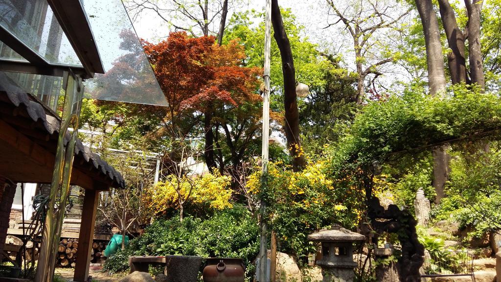 Jiwoljang 2* Seoul